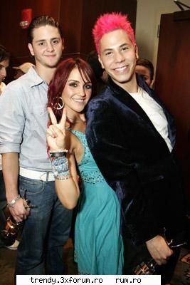 c.u.d. - y dul c.u.d chris uker y dulce